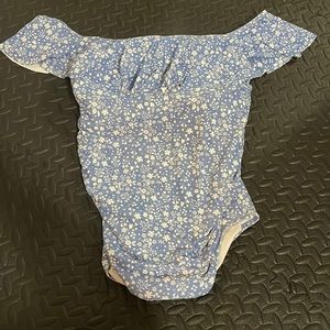 Gap maternity swimsuit